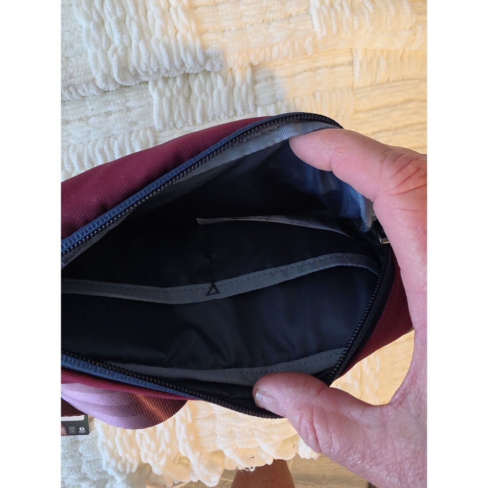 NWT Cotopaxi Todo Belt Bag - Picture 3 of 3